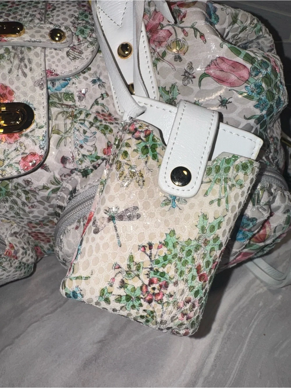 NWT Sharif Shimmer Floral Print Shoulder Bag Gold Tone Hardware & Removal Pouch